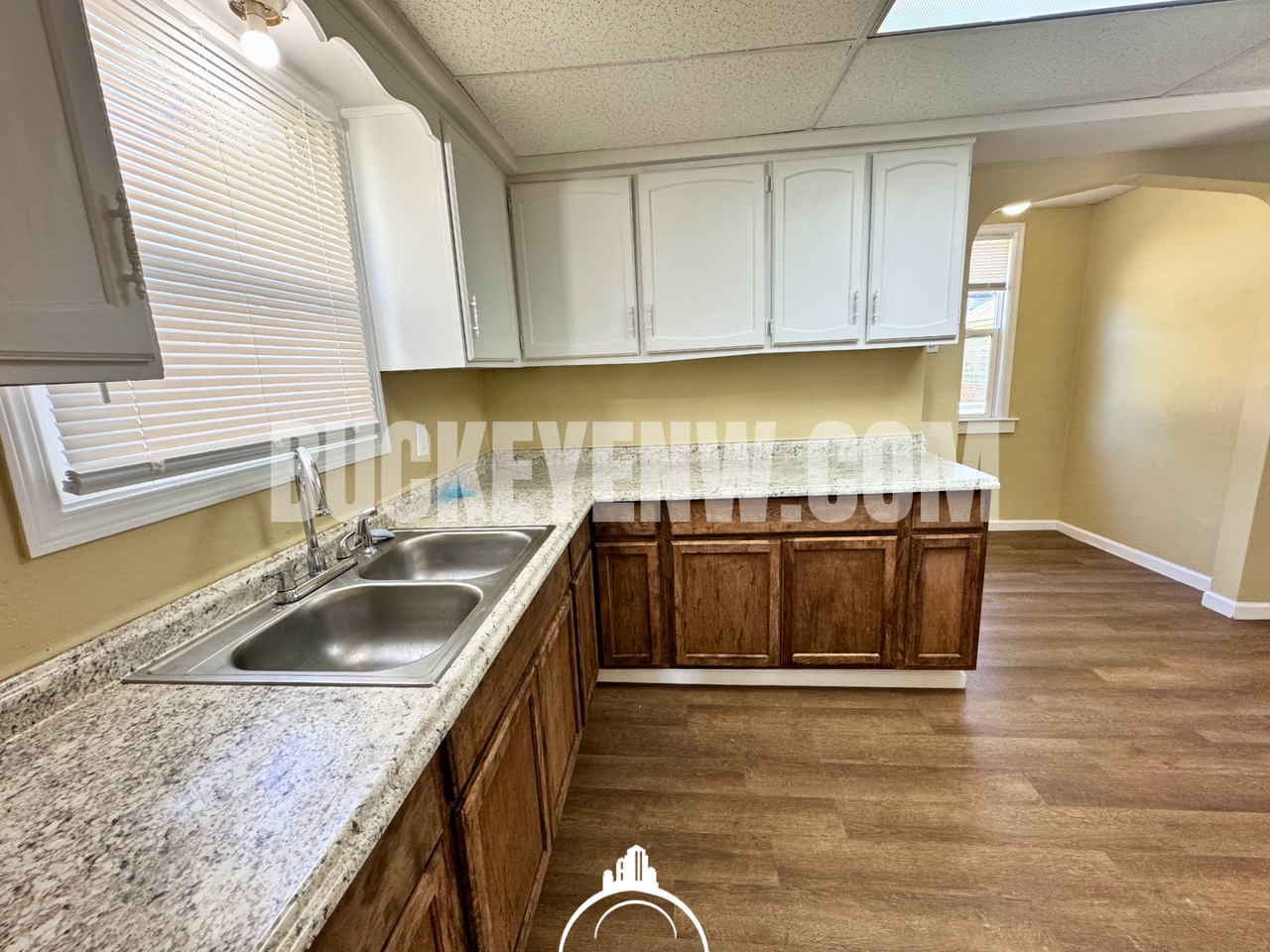 3832 Jackman Rd - Photo 6 of 15
