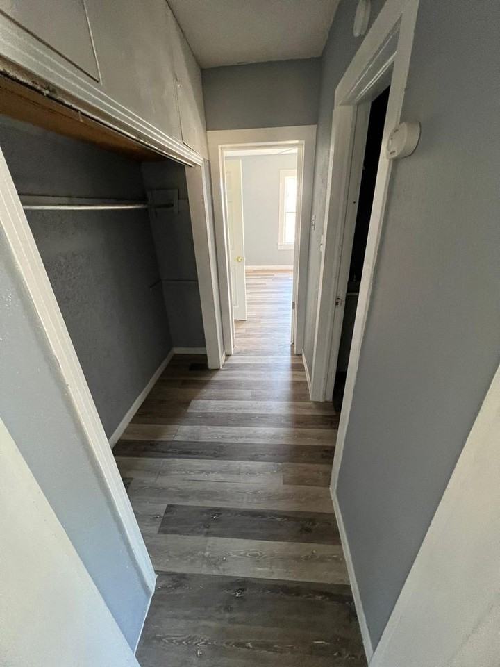 1609 29th St - Photo 6 of 17