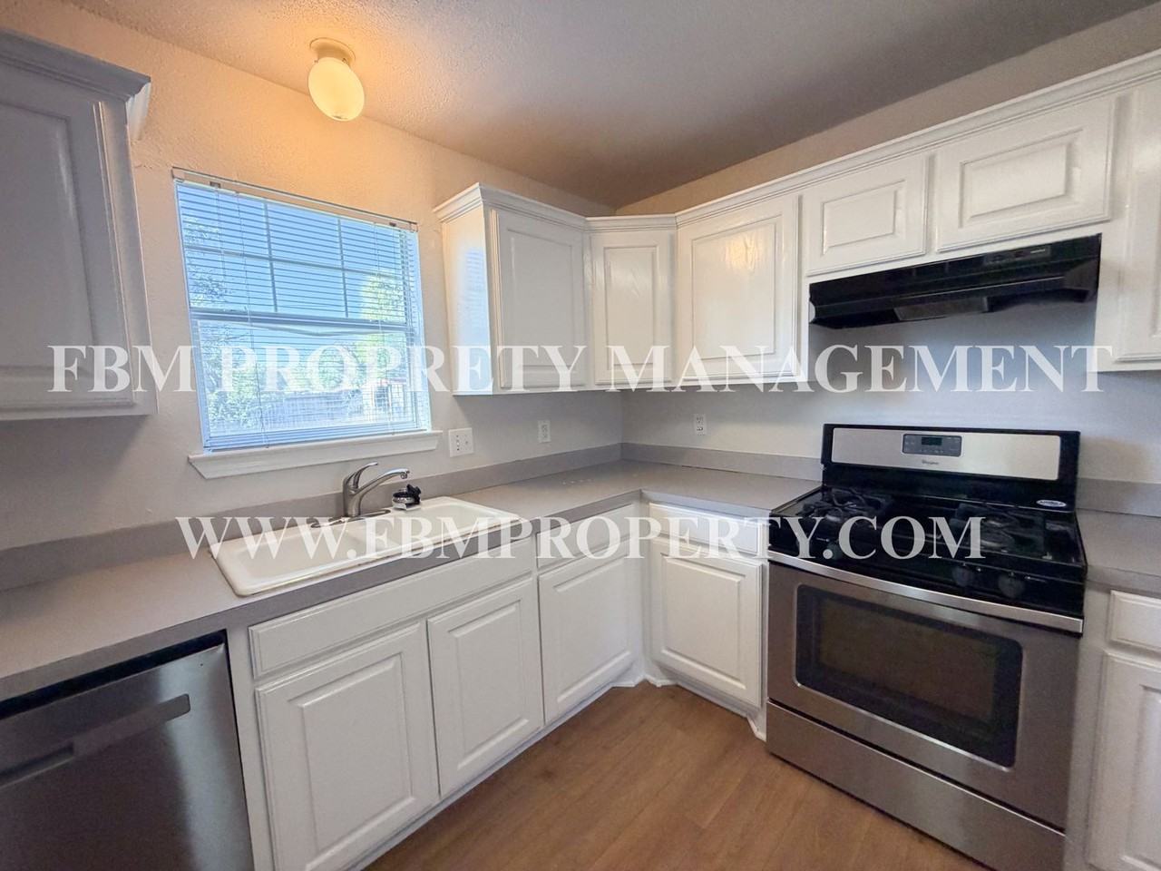111 Sunset Cir - Photo 7 of 21