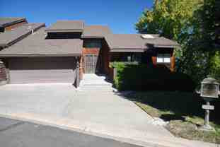 2435 Rock Hill Cir - Photo 1 of 1