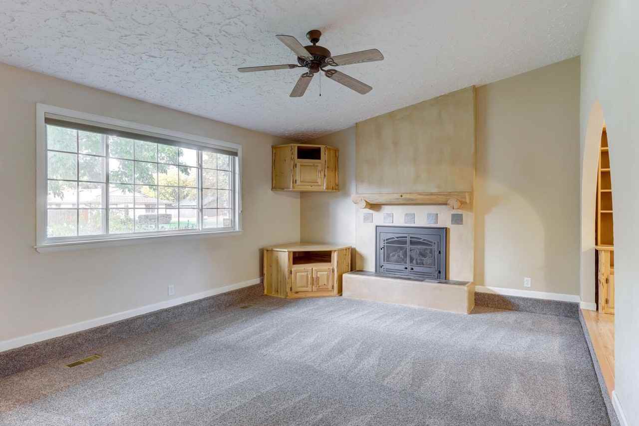 3860 S Preamble Pl - Photo 4 of 31
