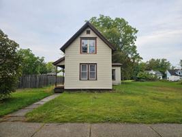 featured image of 815 Allen St