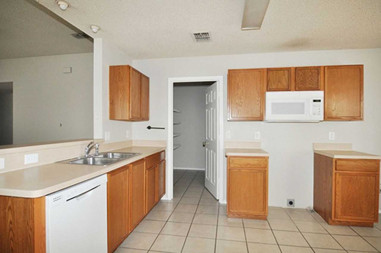 9329 Sundial Dr - Photo 3 of 17