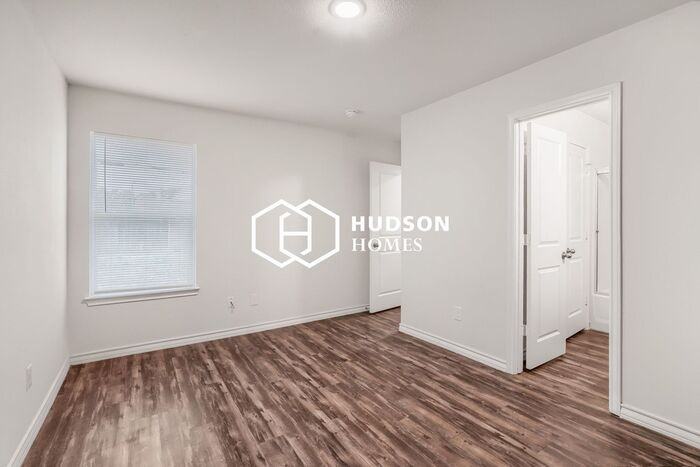 2406 E Cornell St - Photo 7 of 14
