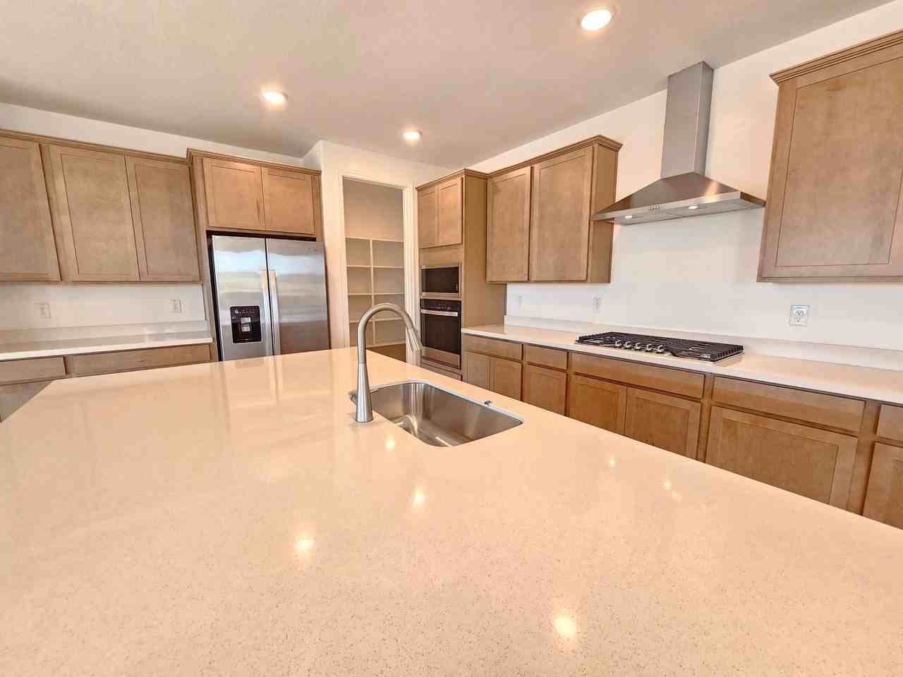 28935 N 174th Ave - Photo 7 of 50