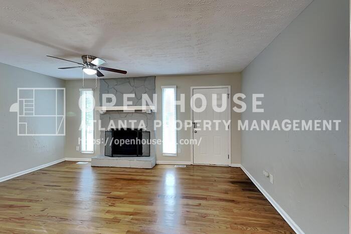 4414 Treeline Way - Photo 4 of 20