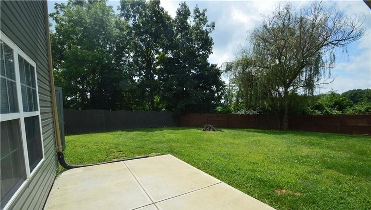 5456 Twin Bridge Cir - Photo 4 of 24