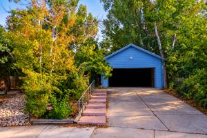 featured image of 2943 Querida St