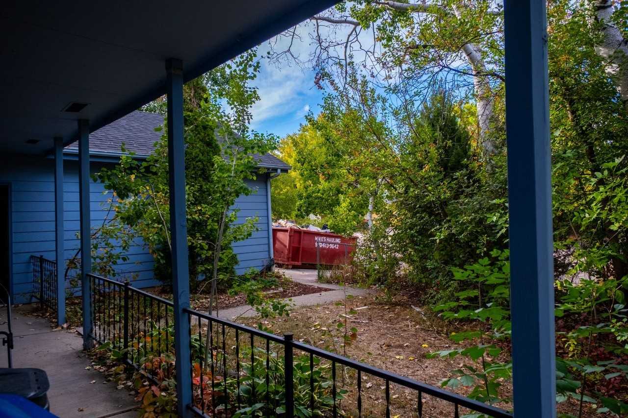 2943 Querida St - Photo 3 of 22