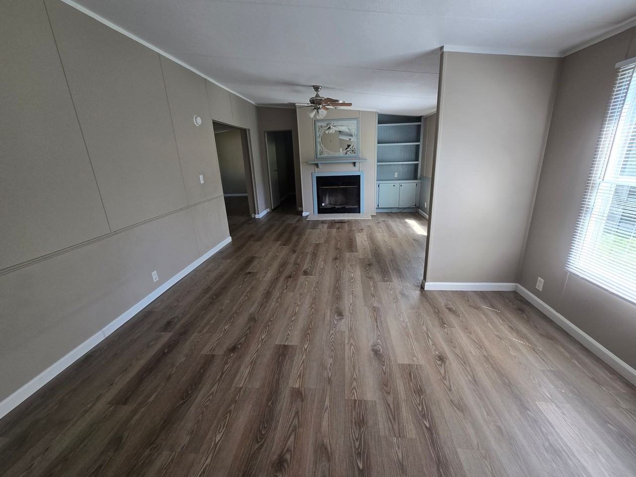 3003 Paddlefish Dr - Photo 2 of 9