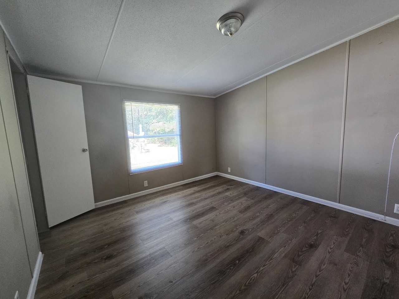 3003 Paddlefish Dr - Photo 5 of 9