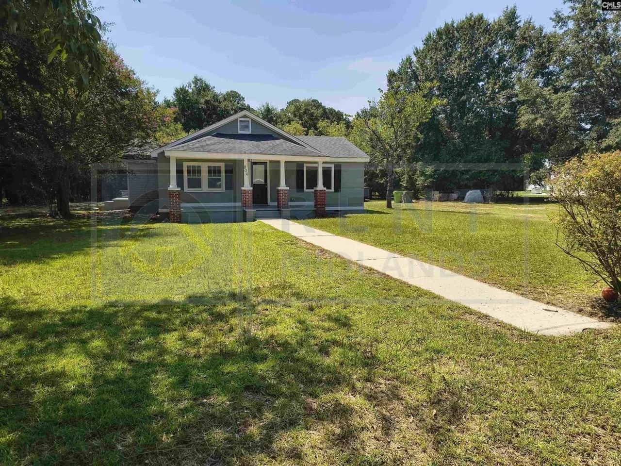 804 Sandfield Rd - Photo 2 of 26