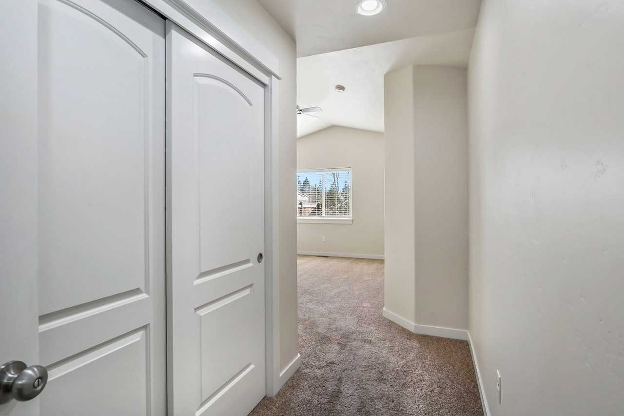 21177 Capella Pl - Photo 7 of 18