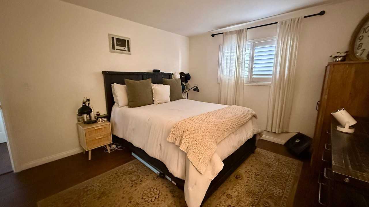 4074 48th St #4 - Photo 6 of 8