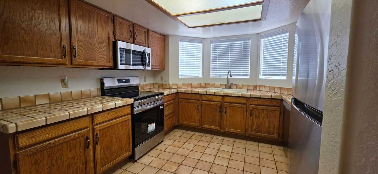 14044 N Brunswick Dr - Photo 6 of 18
