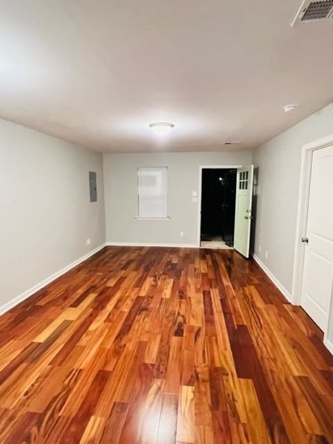 2529 Selman Ave - Photo 3 of 5