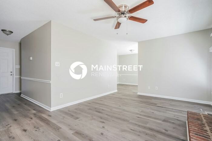 106 Beechwood Ct - Photo 6 of 17