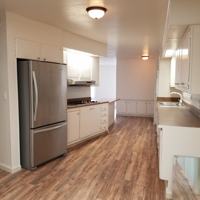 featured image of 900 Henderson Ave