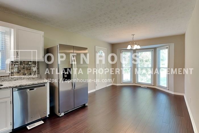 19 Joy Dr - Photo 7 of 19