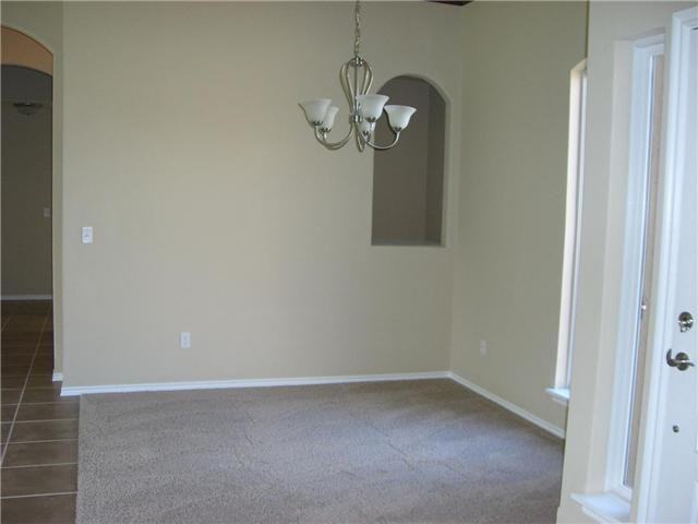 1720 Nw 162nd Cir - Photo 3 of 7