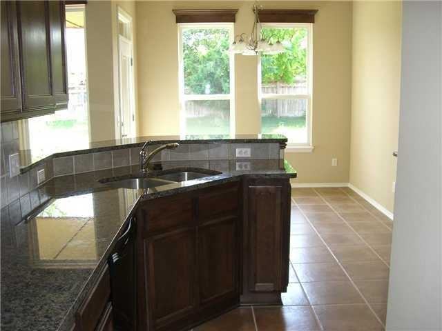 1720 Nw 162nd Cir - Photo 6 of 7