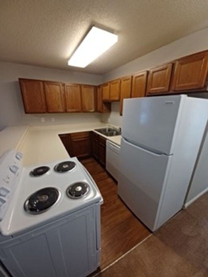331 9th Avenue Dr Ne #15 - Photo 3 of 12