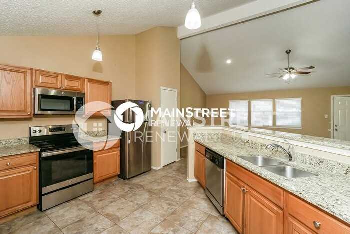 9510 Elm Gln - Photo 7 of 16