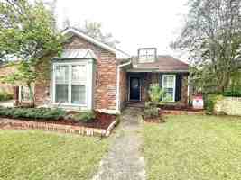 featured image of 3040 Sutton Dr