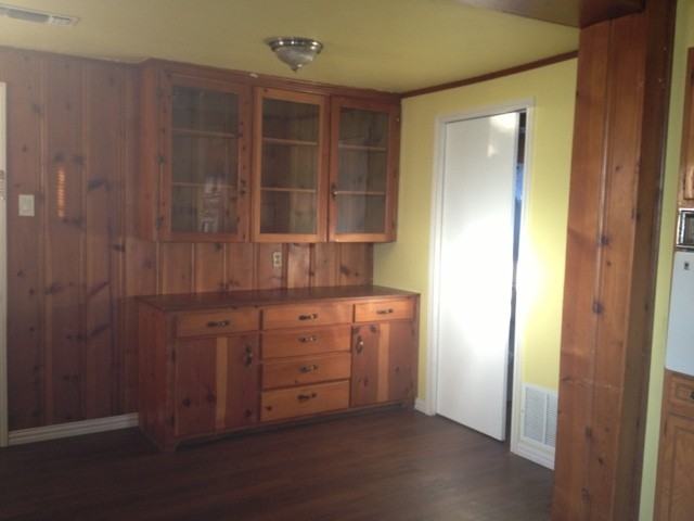 1442 N 19th St - Photo 6 of 12