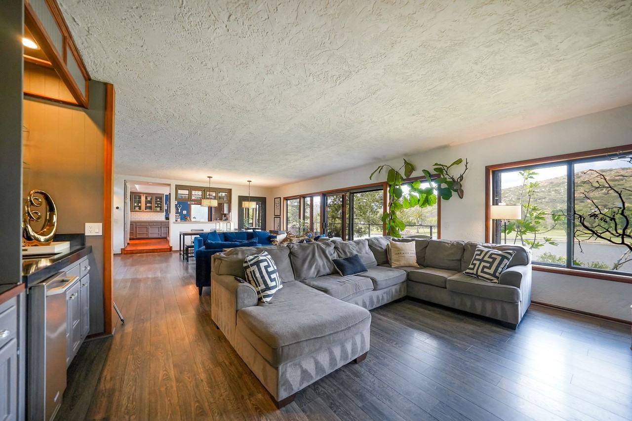 24020 Vista Vicente Ct - Photo 5 of 21