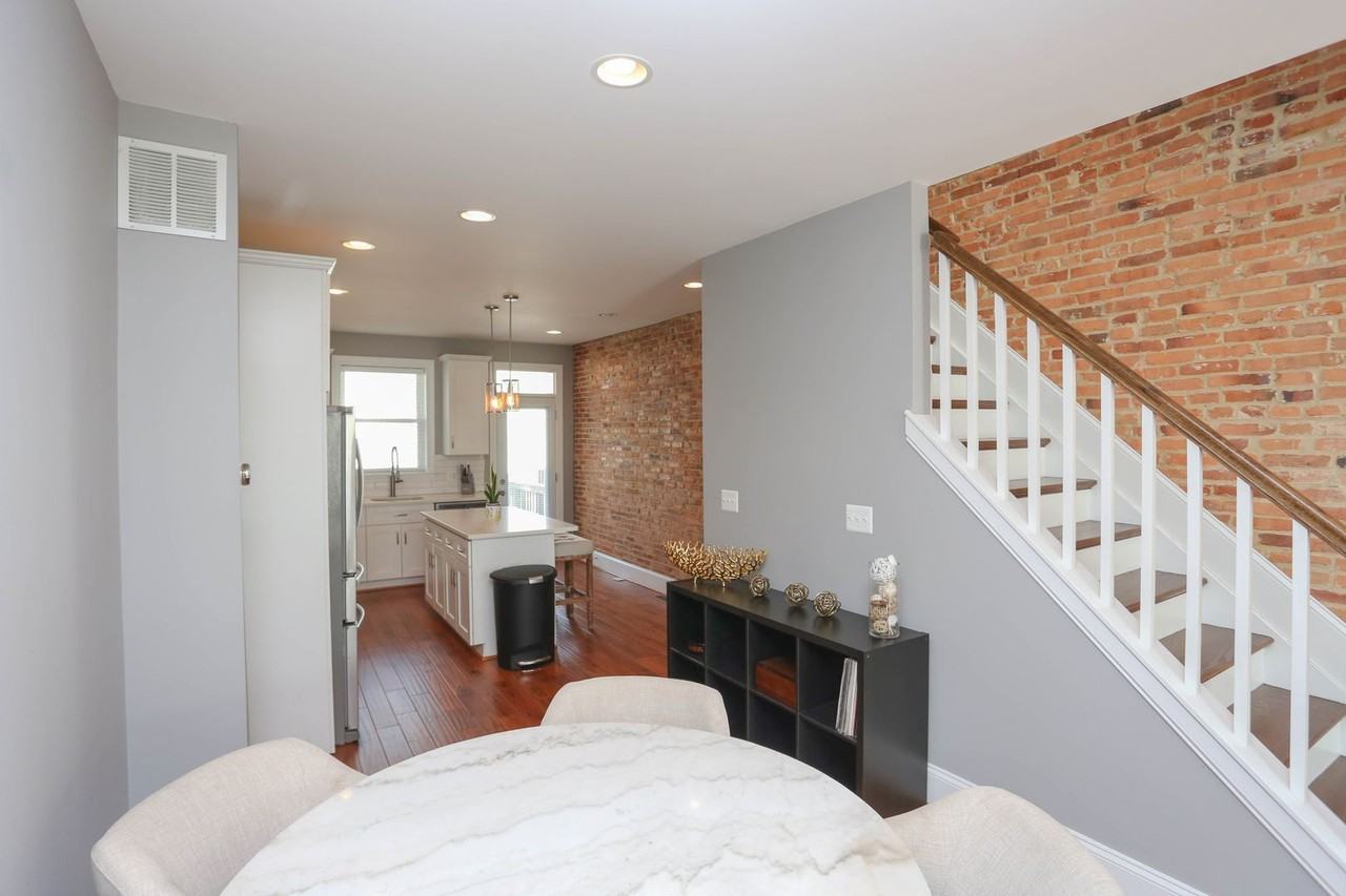 638 Oldham St - Photo 4 of 32