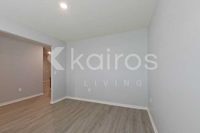 10709 Bent Brook Dr - Photo 4 of 28