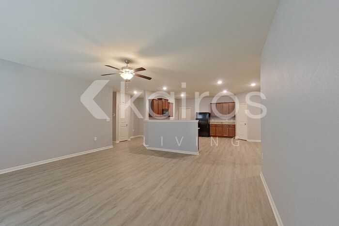 10709 Bent Brook Dr - Photo 6 of 28