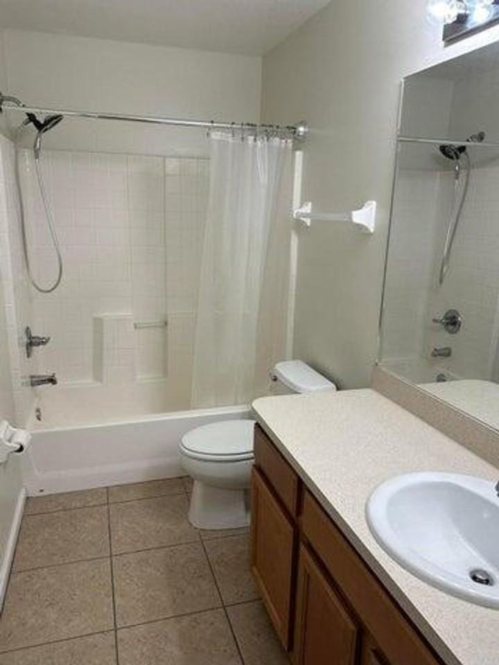 2635 Revolution St #104 - Photo 5 of 31