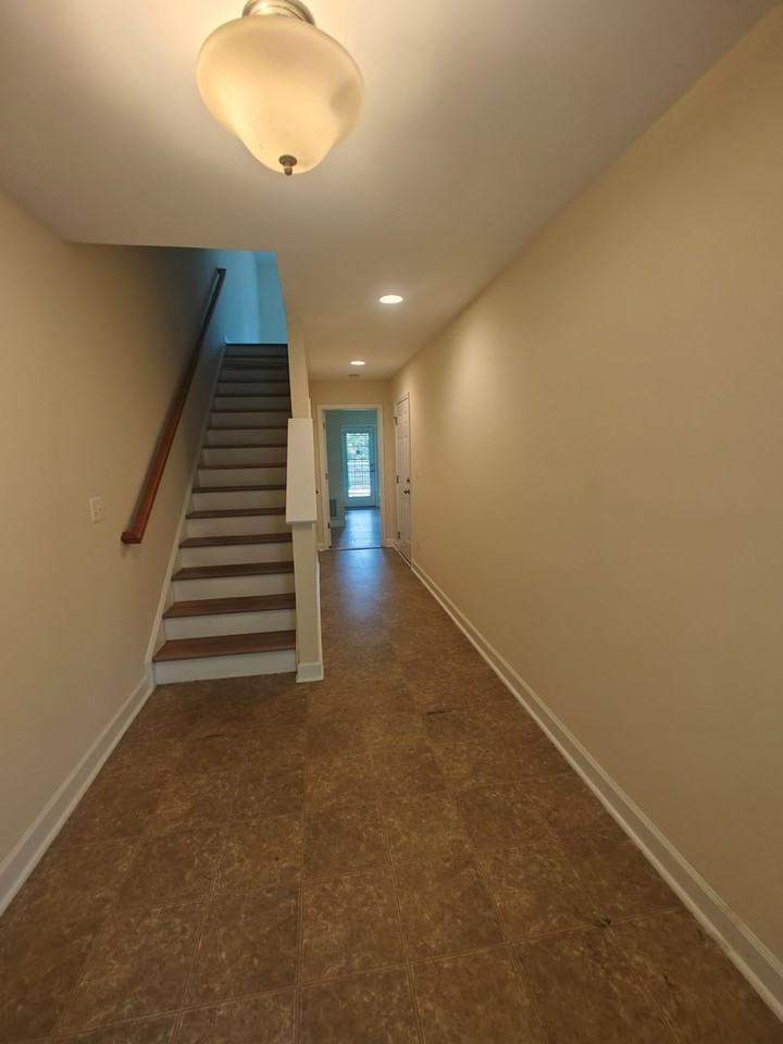 13315 Diamond Ridge Dr - Photo 4 of 23