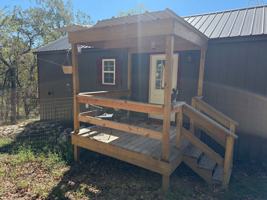 featured image of 336B Lansend Ln