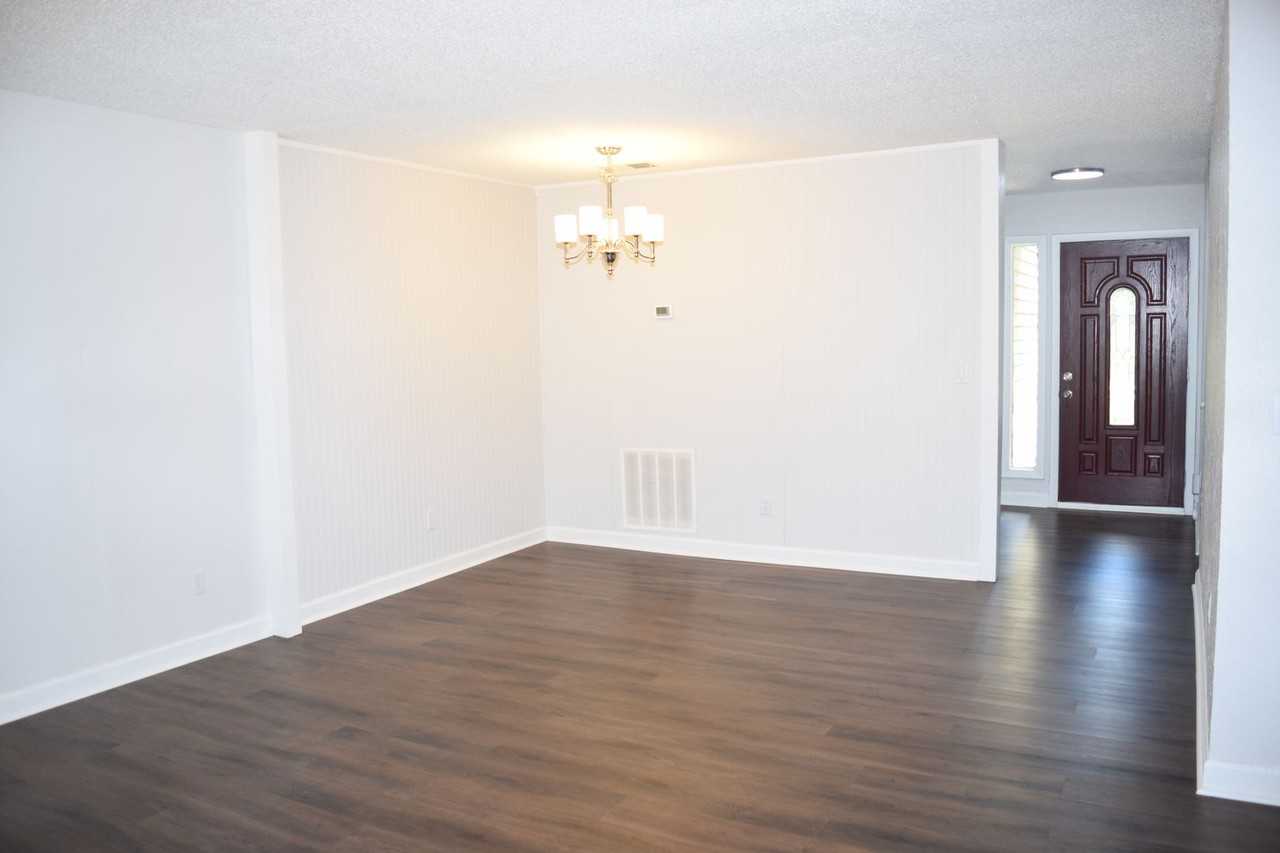 4340 N Center St #403 - Photo 6 of 26