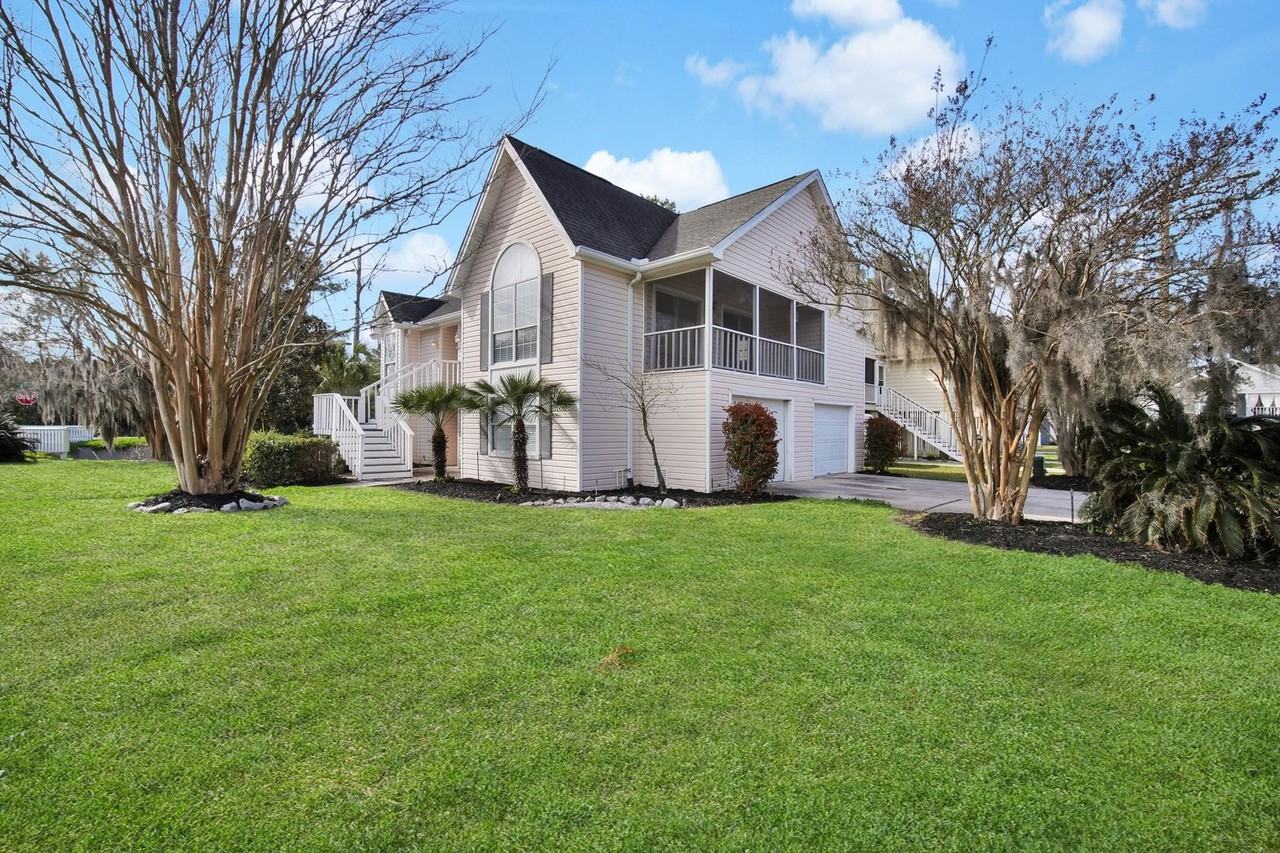 1 Rivermist Ln - Photo 3 of 36