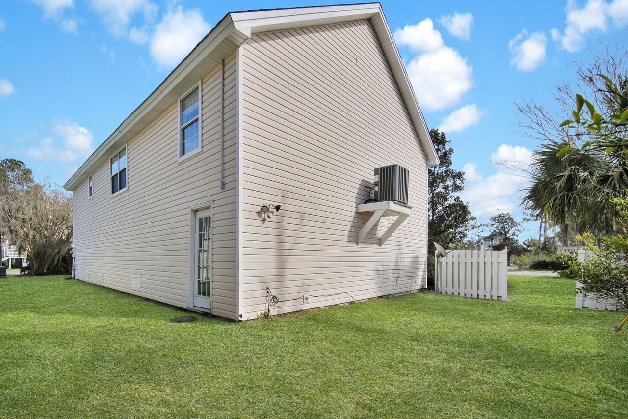 1 Rivermist Ln - Photo 5 of 36