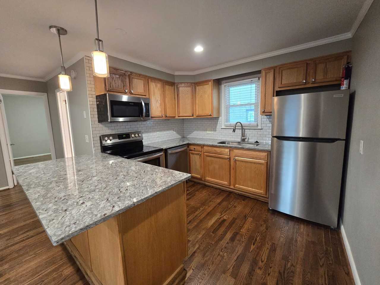 1714 Blair Blvd #C - Photo 4 of 25