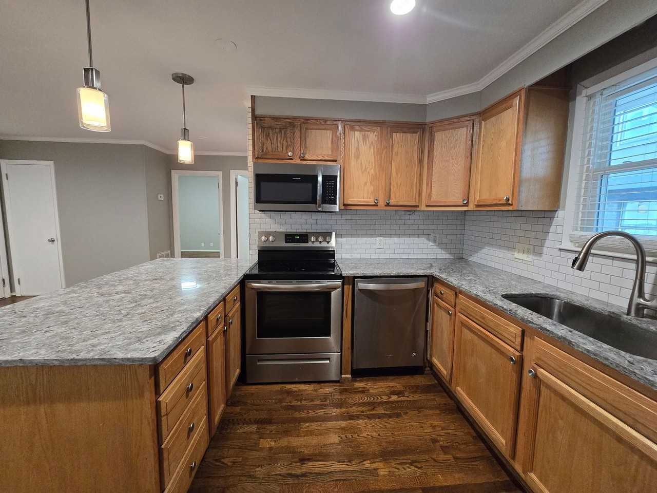 1714 Blair Blvd #C - Photo 5 of 25