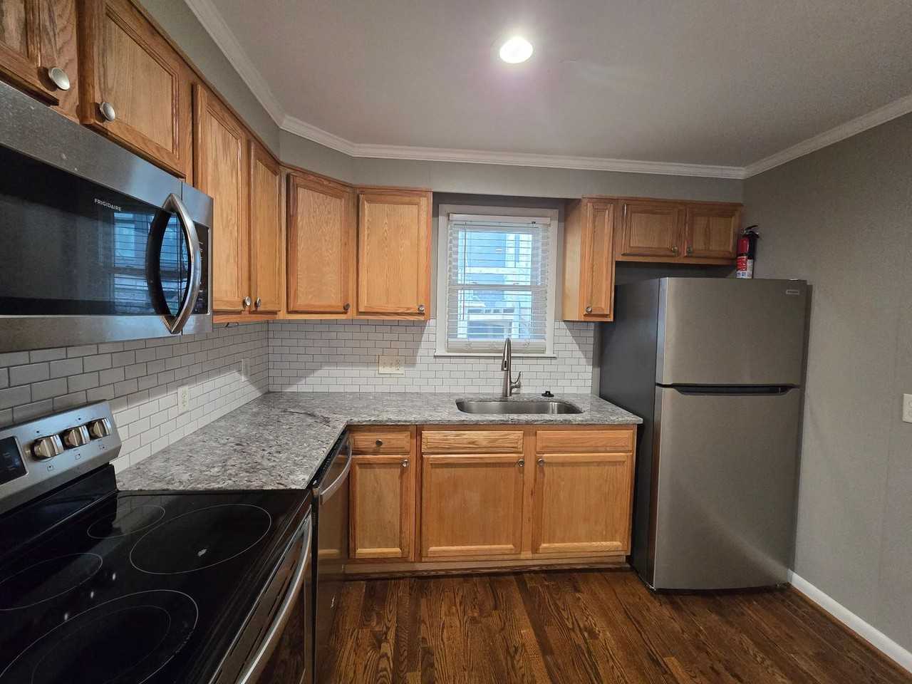1714 Blair Blvd #C - Photo 6 of 25