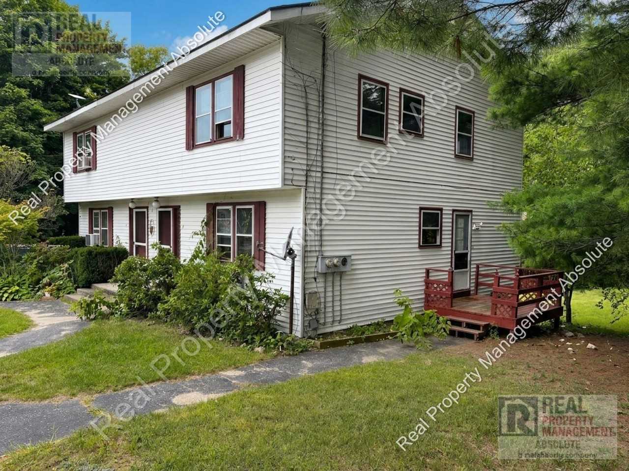 4 Harwood Rd - Photo 2 of 29