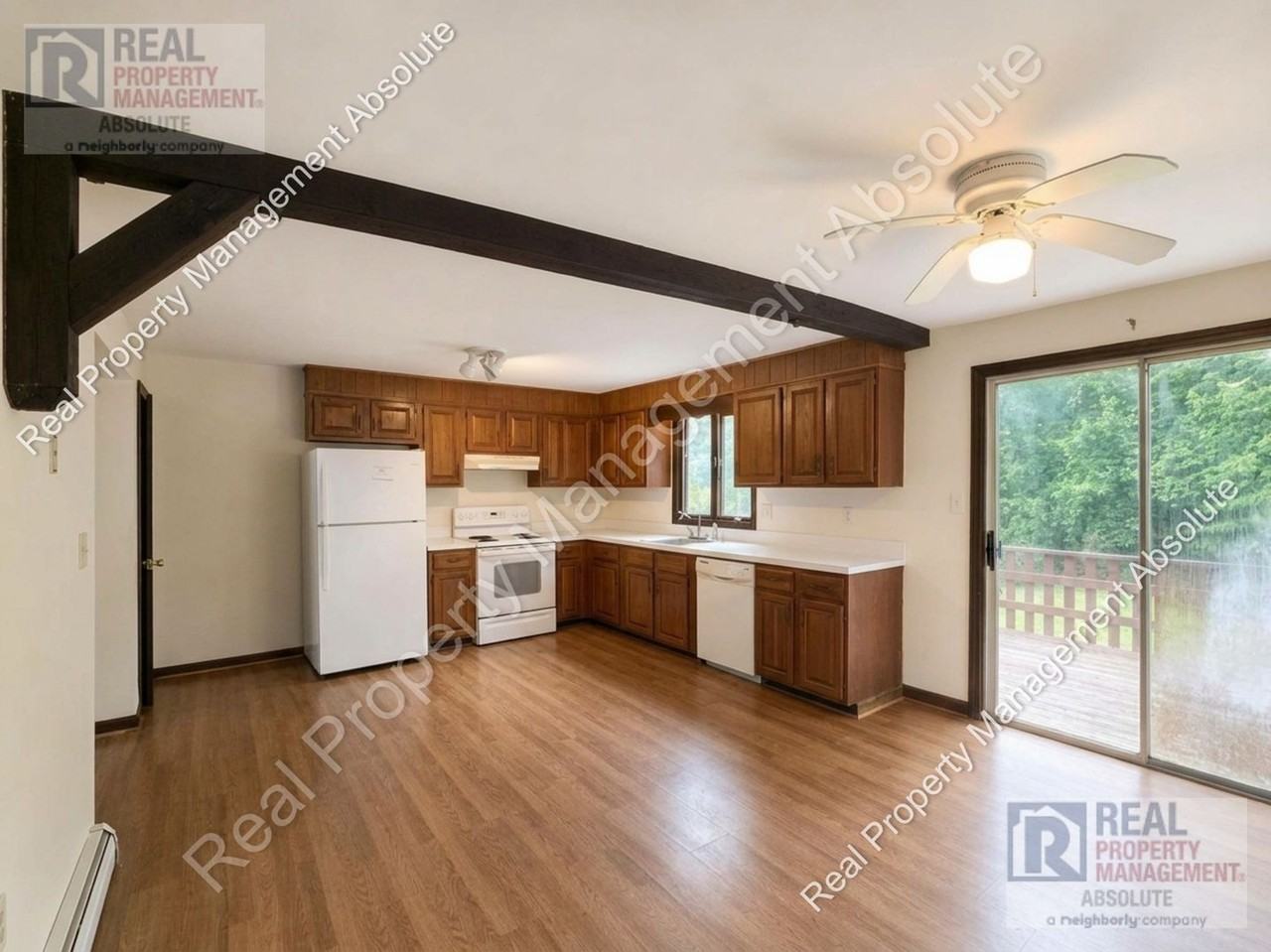 4 Harwood Rd - Photo 3 of 29