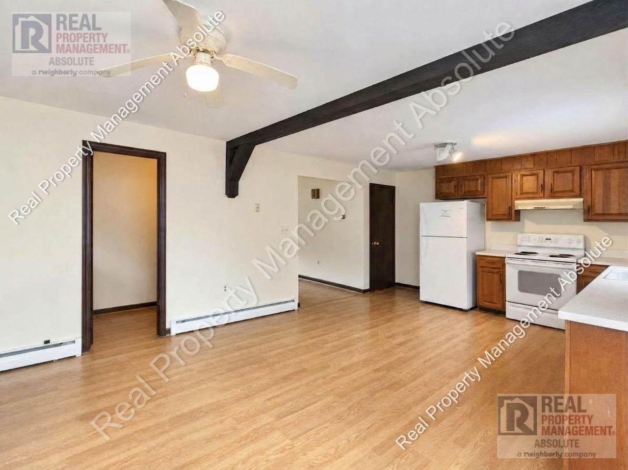 4 Harwood Rd - Photo 5 of 29