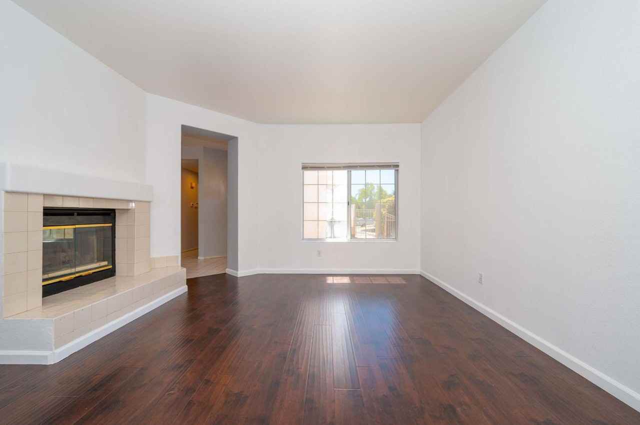 39945 Temecky Way - Photo 4 of 45