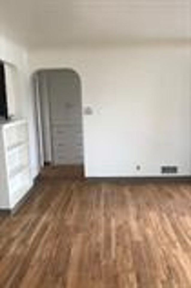1007 33rd Ave - Photo 6 of 11