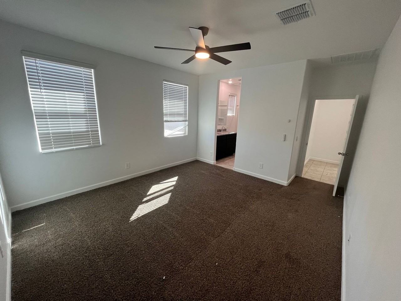 38055 W Excussare Way - Photo 2 of 5