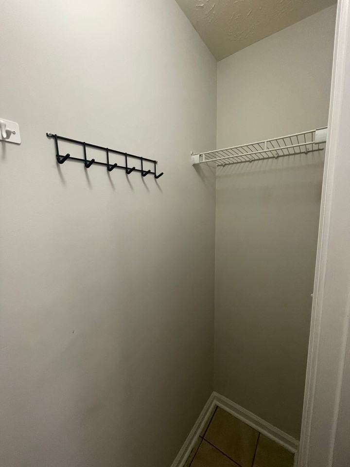 143 Portofino Ln Sw - Photo 5 of 30