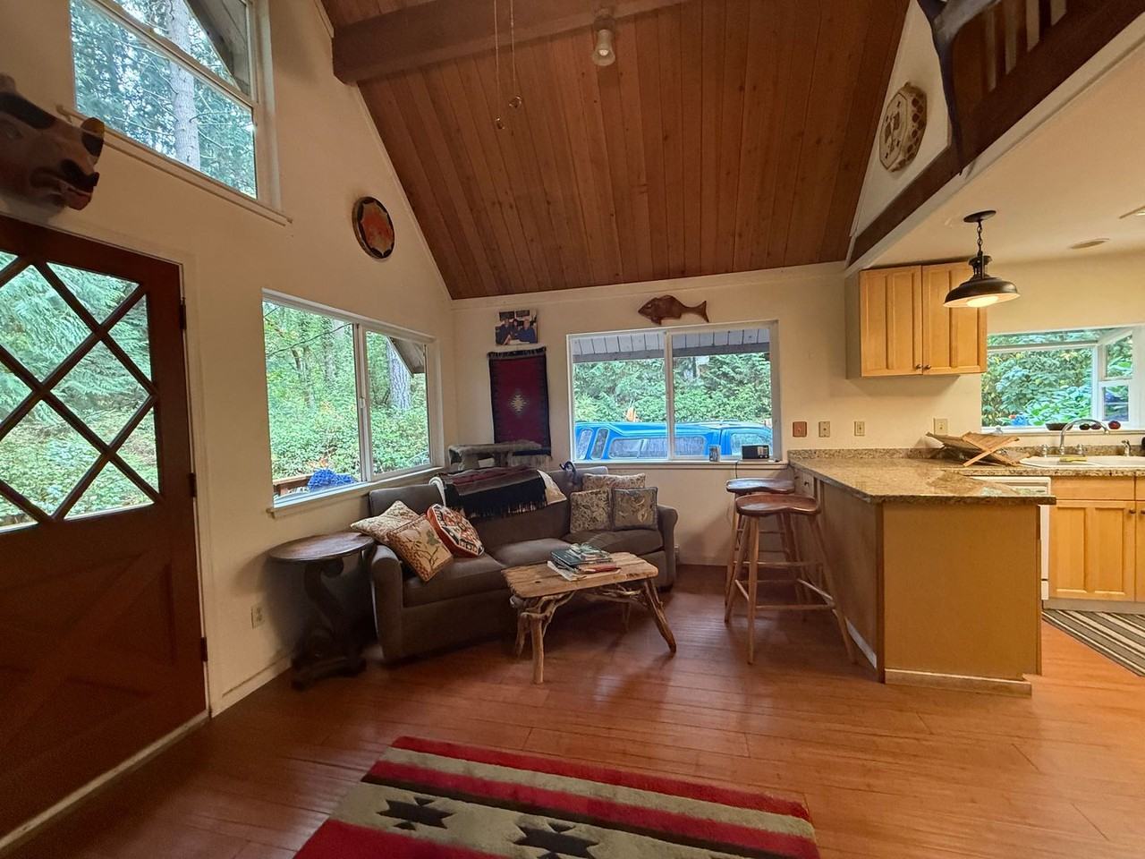 37021 Madrona Blvd Ne - Photo 6 of 12